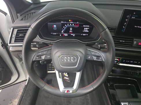 Used 2023 Audi SQ5 Premium Plus w/ Premium Plus Package image 5