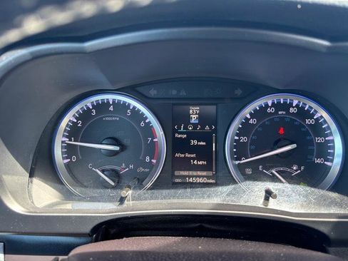 Used 2016 Toyota Highlander Limited FWD image 12