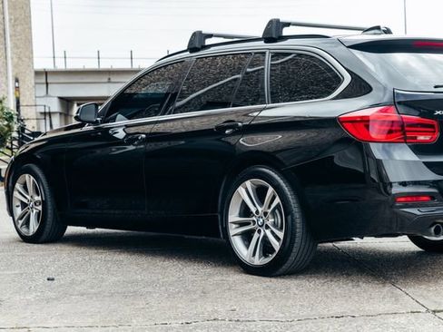 Used 2017 BMW 330i xDrive Wagon image 54