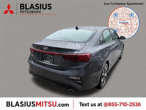 Used 2021 Kia Forte LXS FWD image 11
