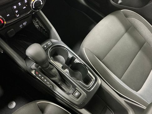 Used 2025 Chevrolet TrailBlazer LT image 13