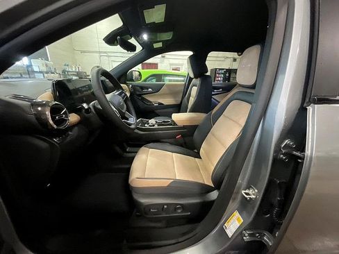 New 2026 Chevrolet Equinox ACTIV w/ Convenience Package III image 4