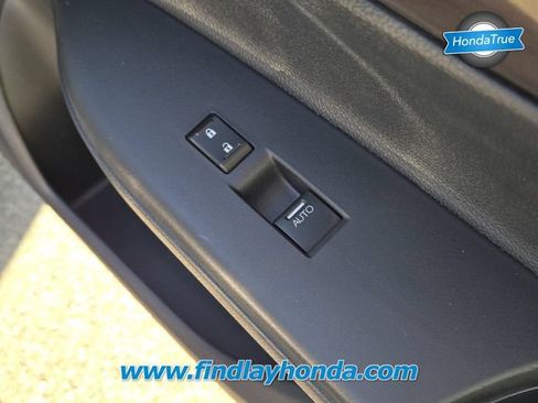Certified 2017 Honda Accord Touring image 25