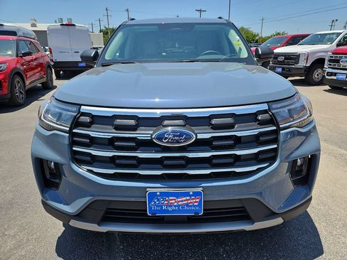 New 2026 Ford Explorer Active w/ Active Comfort Package RWD image 3