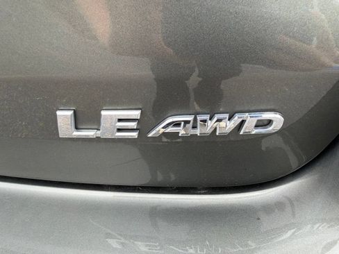 Used 2016 Toyota Highlander Plus AWD/4WD image 7