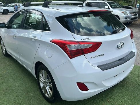 Used 2014 Hyundai Elantra GT FWD image 5