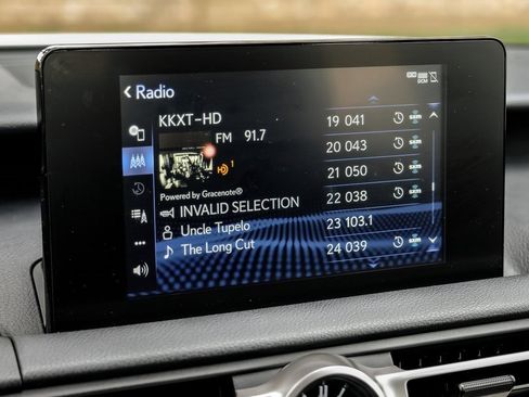 Used 2022 Lexus IS 350 F Sport image 6