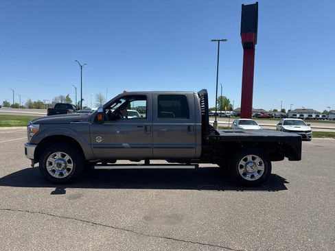 Used 2012 Ford F250 Lariat w/ Lariat Ultimate Pkg AWD/4WD image 2