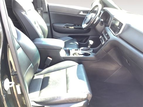 Used 2022 Kia Sportage Nightfall Edition w/ Nighfall AWD Premium Package image 15