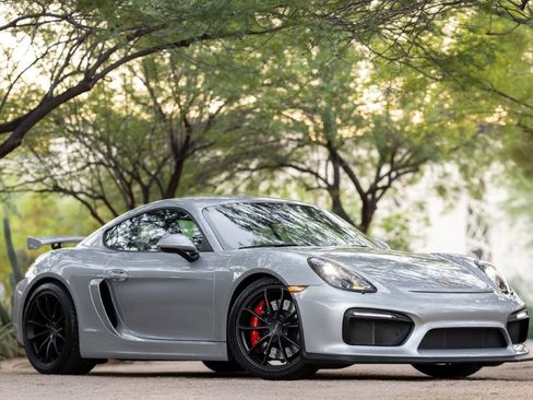 Used 2016 Porsche Cayman GT4 image 1