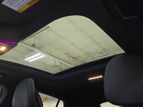 Certified 2025 Mercedes-Benz GLC 300 4MATIC image 23