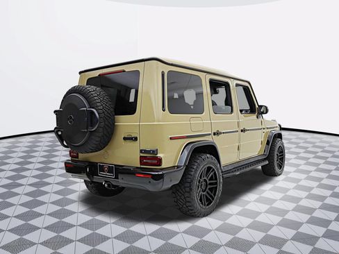 Used 2022 Mercedes-Benz G 550 image 10