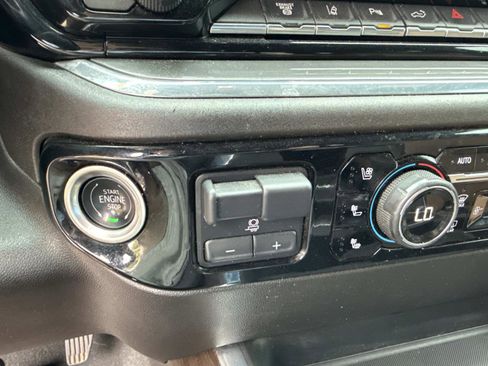 Used 2024 Chevrolet Silverado 3500 High Country w/ High Country Premium Package AWD/4WD image 28
