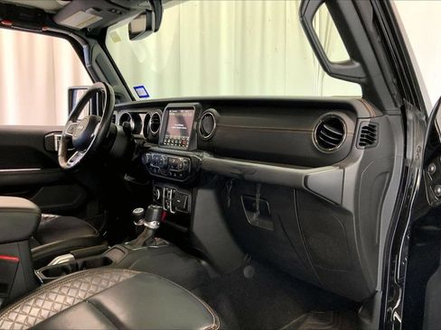 Used 2022 Jeep Gladiator Overland AWD/4WD image 28