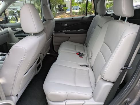Used 2020 Honda Pilot EX-L image 11