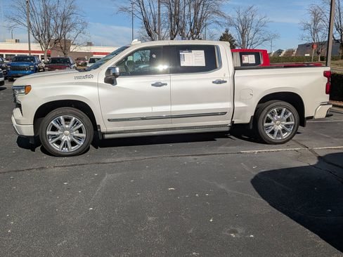 Certified 2023 Chevrolet Silverado 1500 High Country image 6