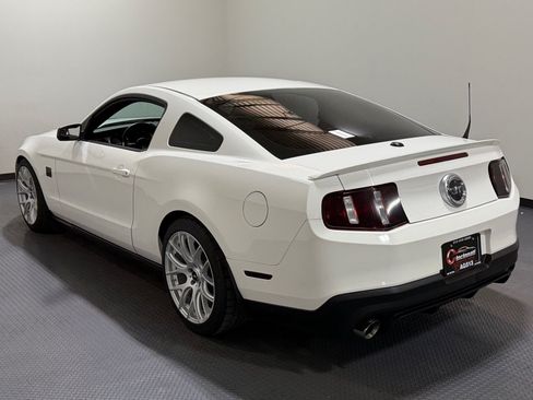 Used 2012 Ford Mustang GT Premium w/ Electronics Pkg RWD image 19