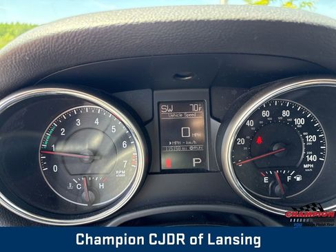 Used 2011 Jeep Grand Cherokee Laredo AWD/4WD image 20