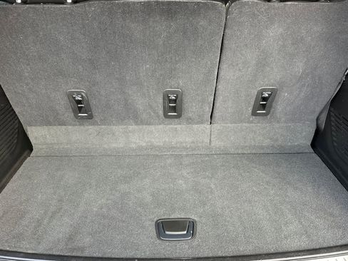 Used 2021 GMC Yukon Denali image 16