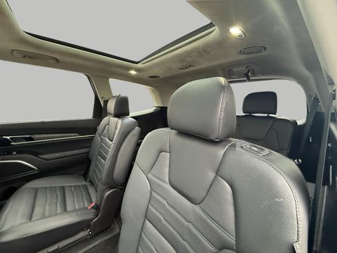 Used 2024 Kia Telluride SX Prestige image 27