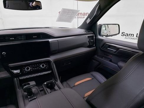 Used 2023 GMC Sierra 1500 AT4 image 27