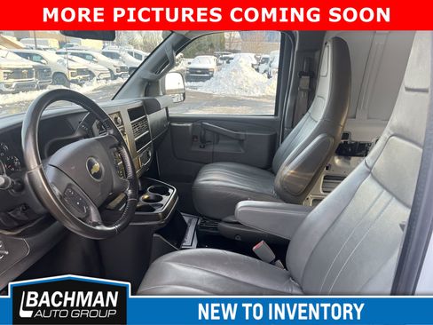 Used 2021 Chevrolet Express 2500 Extended w/ Driver Convenience Package image 9