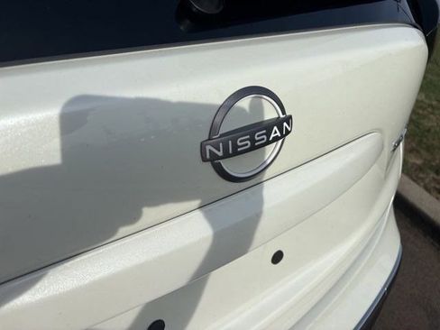 Used 2023 Nissan Murano SL image 48