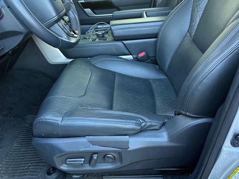 Used 2022 Toyota Tundra Limited w/ TRD Off-Road Package image 15