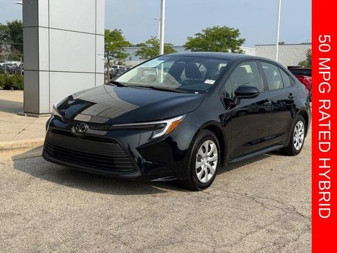 Used 2026 Toyota Corolla LE FWD image 7