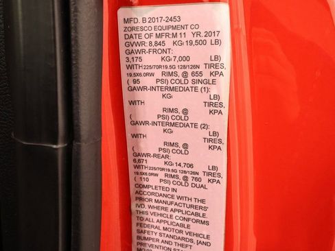 Certified 2017 Ford F550 4x4 Regular Cab Super Duty image 39