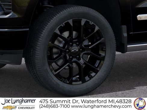 New 2026 Chevrolet Silverado 1500 High Country AWD/4WD image 9