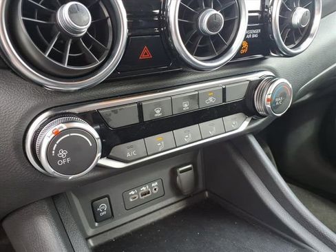 Certified 2025 Nissan Sentra SV image 12