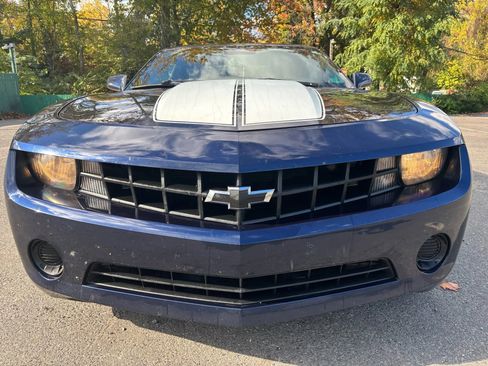 Used 2011 Chevrolet Camaro LS image 2