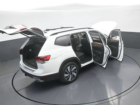 Used 2024 Volkswagen Atlas SE FWD image 72