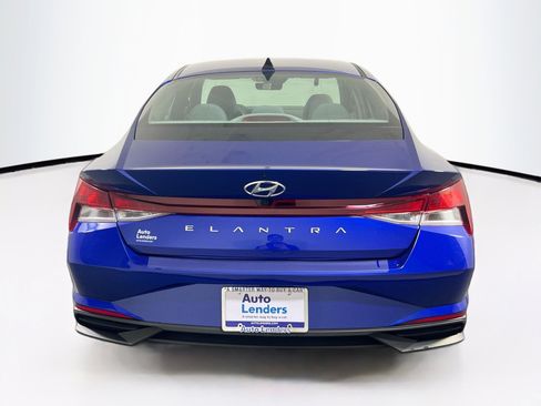 Used 2023 Hyundai Elantra SEL image 6