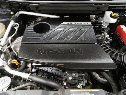 Used 2023 Nissan Rogue S AWD/4WD image 4