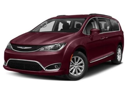 Used 2020 Chrysler Pacifica Limited w/ Advanced Safetytec Group