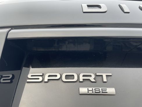 Used 2019 Land Rover Discovery Sport HSE image 33