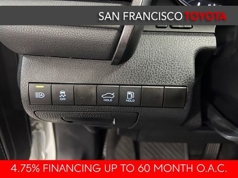 Certified 2023 Toyota Camry SE w/ Convenience Package image 32