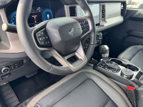 New 2025 Ford Bronco Outer Banks image 13