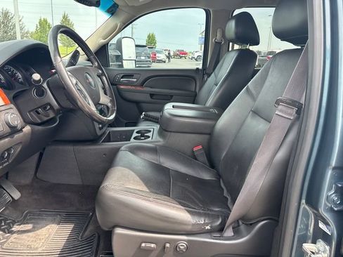 Used 2013 GMC Sierra 2500 SLT w/ SLT Convenience Package AWD/4WD image 9