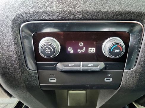 Certified 2024 Chevrolet Tahoe Z71 image 20