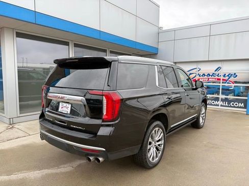 Used 2021 GMC Yukon Denali w/ Denali Premium Package image 40
