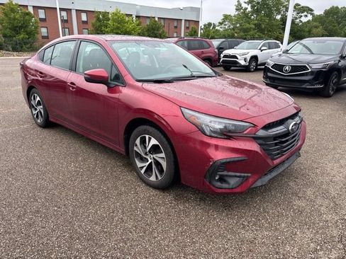 Used 2024 Subaru Legacy Premium AWD/4WD image 2