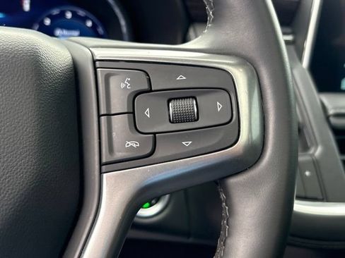 Used 2024 Chevrolet Suburban Z71 w/ Luxury Package AWD/4WD image 56