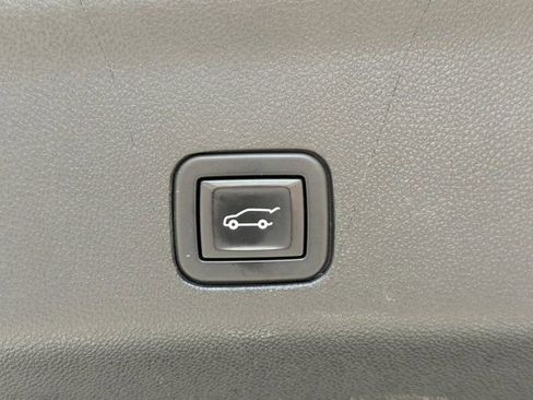 Used 2021 Cadillac Escalade Sport w/ Driver Assist Tech Package AWD/4WD image 25