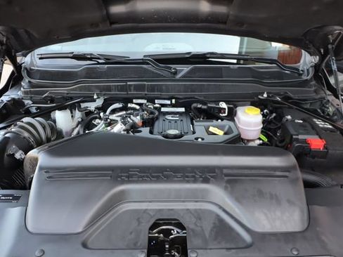 Used 2025 RAM 3500 Laramie AWD/4WD image 60