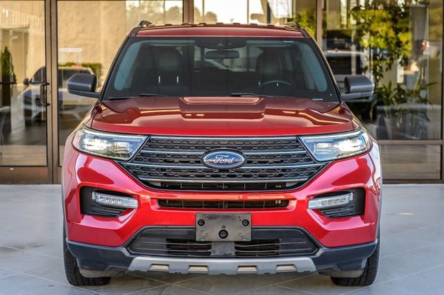 Used 2022 Ford Explorer XLT w/ Equipment Group 202A RWD image 5