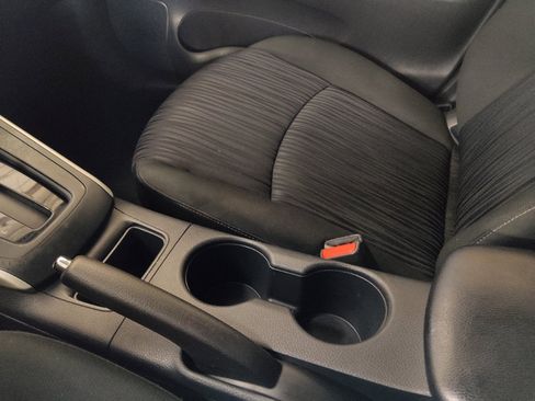 Used 2019 Nissan Sentra SV FWD image 26