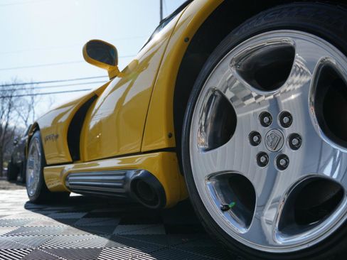 Used 1994 Dodge Viper RT/10 image 69